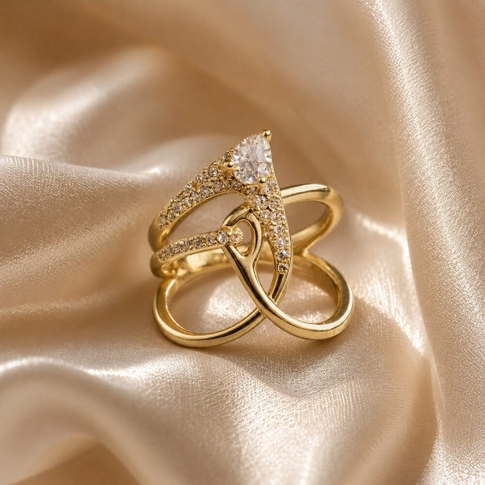 Modern Abstract Infinity Intertwined Gold Sz 7 CZ Ring Openwork Swirl Celtic